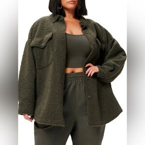 GOOD AMERICAN women’s Contour Faux Shearling Jacket